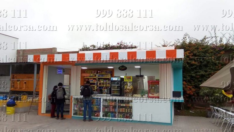 Fabricamos e instalamos toldos curvos.